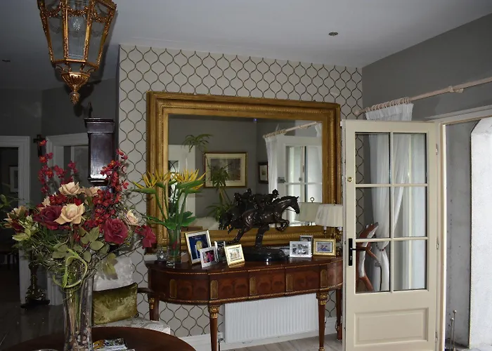 בית כפרי Ballybur *