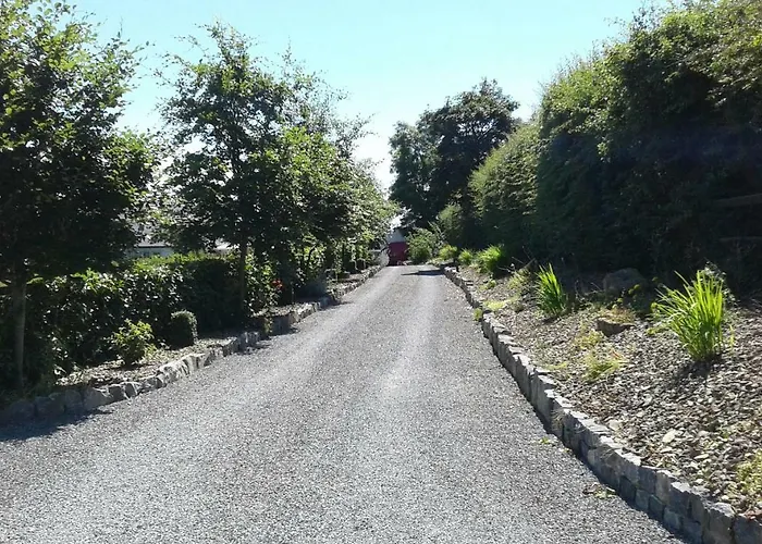 בית כפרי Ballybur *